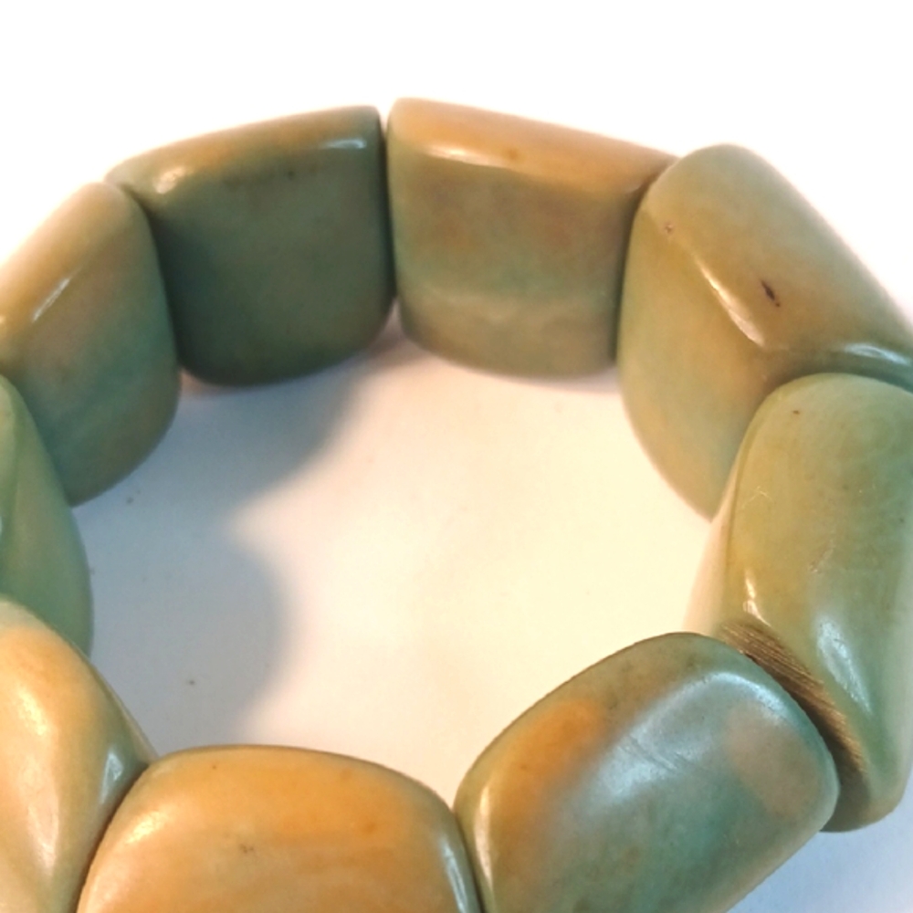 Vintage Green Beaded Bracelet Natural Stone Jewelry - Picture 3 of 4
